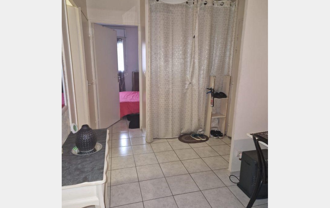 Annonces VILLEPINTE : Appartement | VAUJOURS (93410) | 36 m2 | 149 800 € 