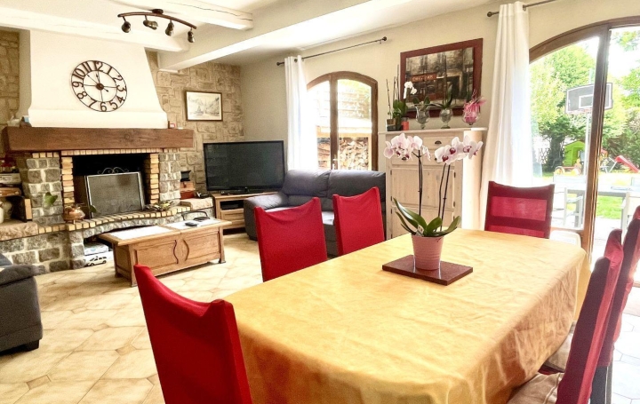 Annonces VILLEPINTE : Maison / Villa | TREMBLAY-EN-FRANCE (93290) | 160 m2 | 385 000 € 