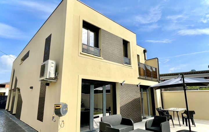 Annonces VILLEPINTE : Maison / Villa | LIVRY-GARGAN (93190) | 180 m2 | 685 000 € 